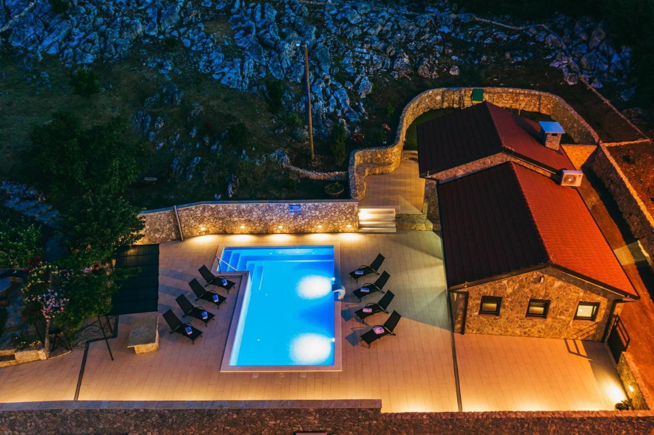 Villa On Stone Velika Cista  Экстерьер фото